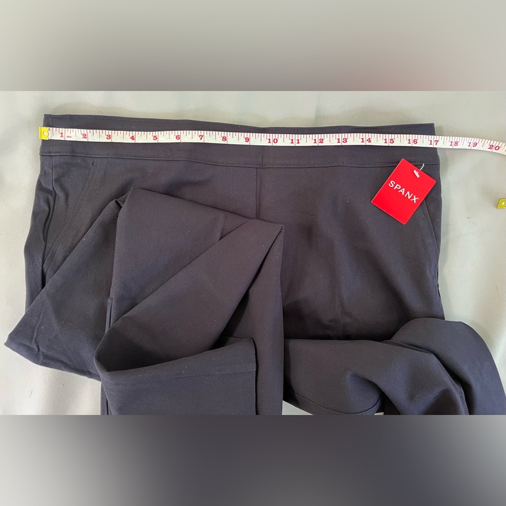 Spanx Pants Women's Sz Large Polished Ankle Slim Navy New With Tags Stretch - Picture 6 of 15
